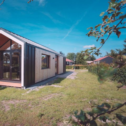 UNIEKE ACCOMMODATIE 24 personen - Groepsruimte het Strandhuis + 6 Tiny Houses (24 personen)