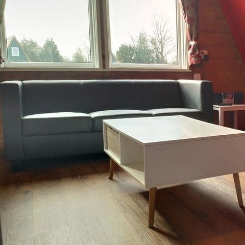 VAKANTIEHUIS 76 personen - Groepsverblijf Kapschuur + 13 vissershuisjes (76 personen)