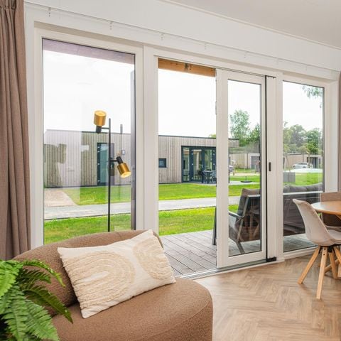 Lodge 2 personen - Panorama Wellnesslodge | jacuzzi, sauna en sunshower