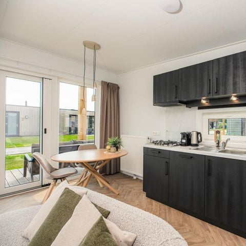 Lodge 2 personen - Panorama Wellnesslodge | jacuzzi, sauna en sunshower