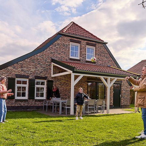 Groepsaccommodatie 9 personen - Luxe Child Friendly