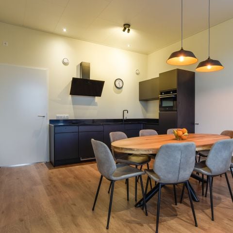 Bungalow 8 personen - 8C1