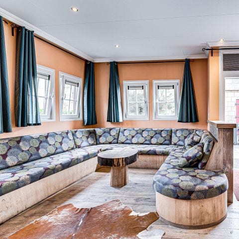 VAKANTIEHUIS 18 personen - Eeserburcht