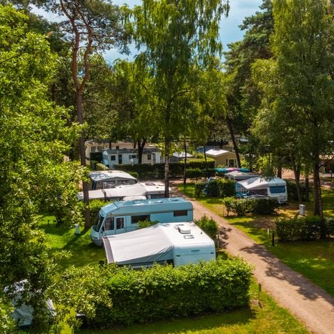 STAANPLAATS - Comfort