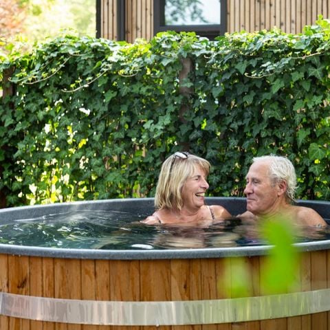 Bungalow 4 personen - Module Special 4 personen Wellness (Hottub)