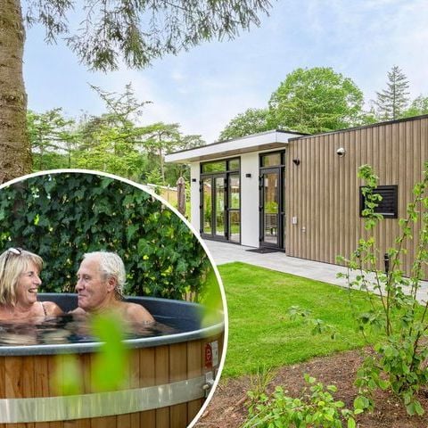 Bungalow 4 personen - Module Special Wellness (Hottub)