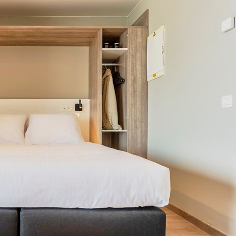 APPARTEMENT 4 personen - Comfort | 2 Slaapkamers | Balkon - Stadszicht