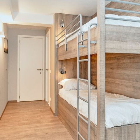 Groepsappartement 10 personen - Unieke penthouse met zeezicht