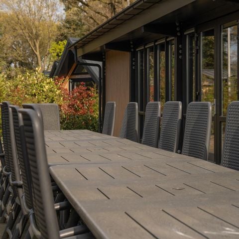 VAKANTIEHUIS 22 personen - Groepsvilla