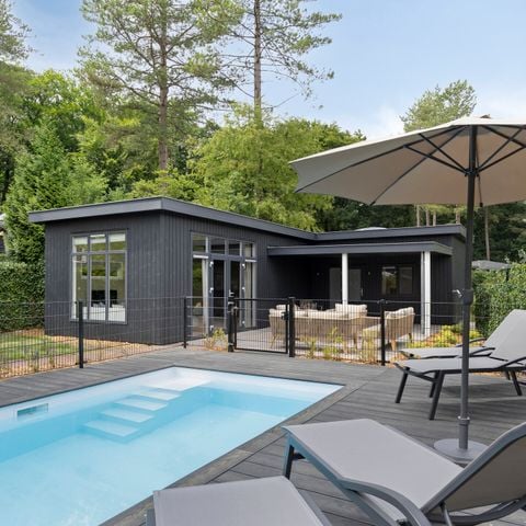 Lodge 10 personen - met privé dipping pool en guest house