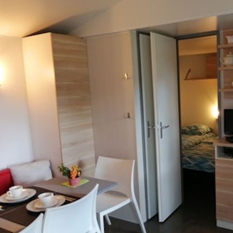Caravan 6 personen - Holiday Home (huisdiervriendelijk)