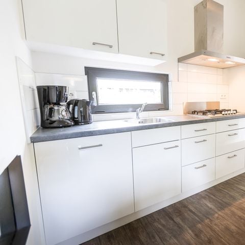 Bungalow 6 personen - Bos Lodge 55 met Hottub