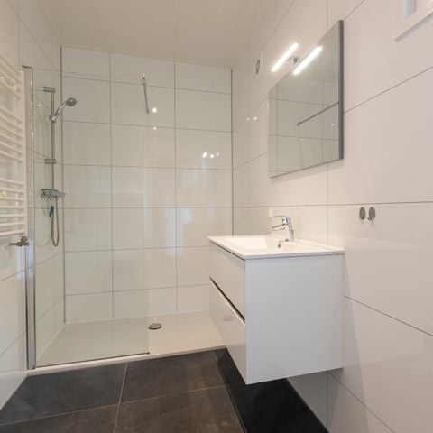 Bungalow 4 personen - Park Lodge de Luxe met Hottub