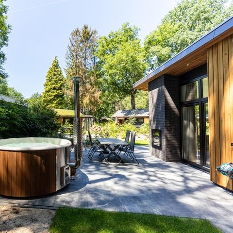 Bungalow 4 personen - Bos Lodge 55 Eco met Hottub of Jacuzzi en Sauna