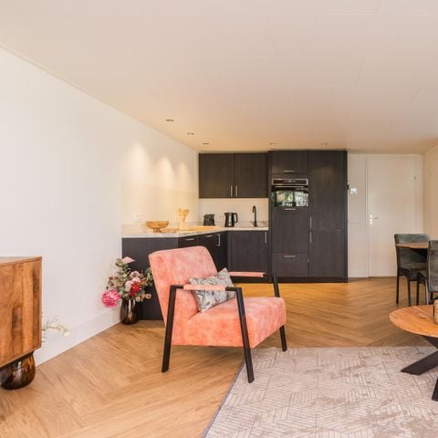 Bungalow 6 personen - Bos Eco met Hottub en Sauna