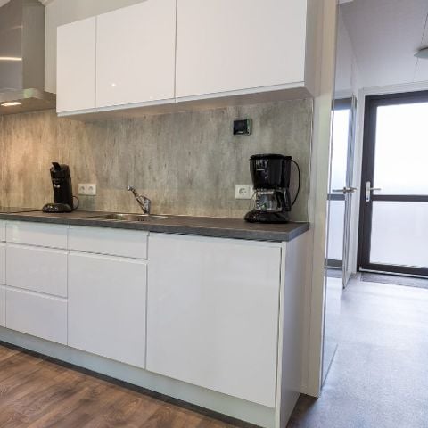 Bungalow 6 personen - Bos Lodge 75 met Hottub en Sauna