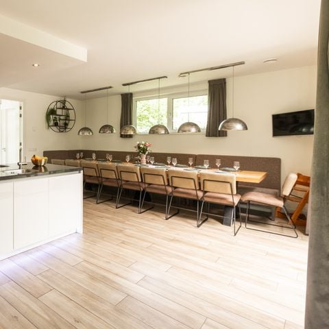 Groepsaccommodatie 20 personen - Het Boshuys met Hottub & Sauna