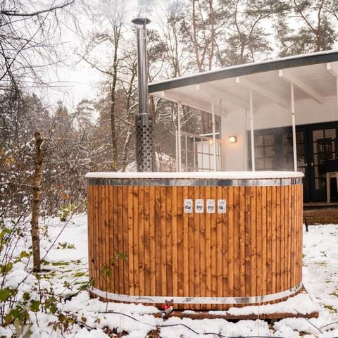 Bungalow 2 personen - Monumentaal met hottub 