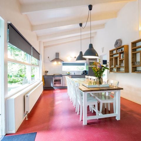 Groepsaccommodatie 11 personen - Wellness familiehuis met hottub
