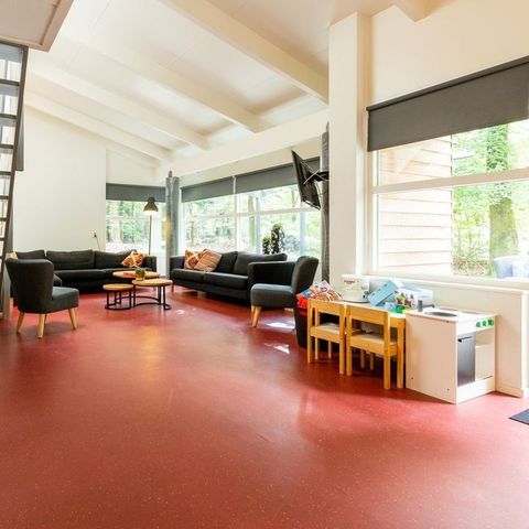 Groepsaccommodatie 11 personen - Wellness familiehuis met hottub