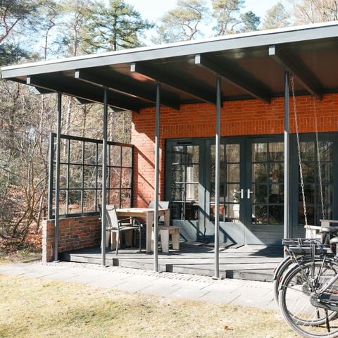 Bungalow 4 personen - Monumentaal met hottub