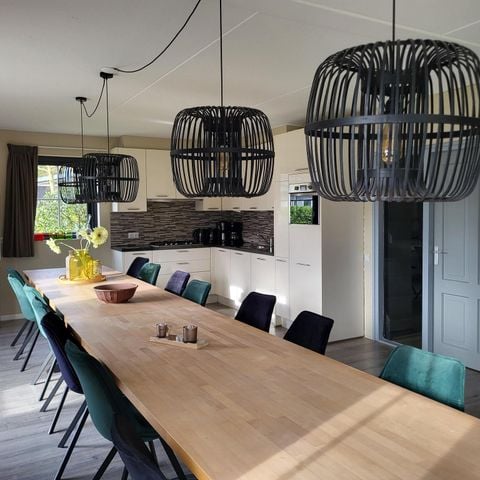 VAKANTIEHUIS 23 personen - 2Familievilla De Reest