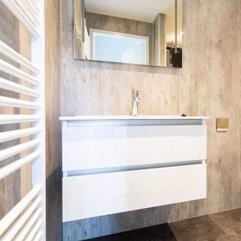 VAKANTIEHUIS 6 personen - Lodge Royal Wellness (Hottub)