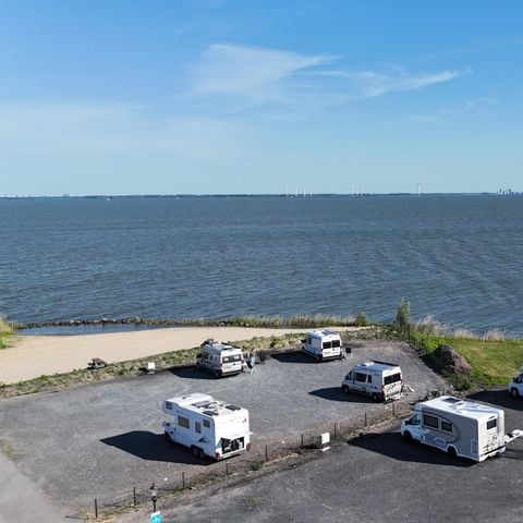 STAANPLAATS - Camperplaats Comfort XL