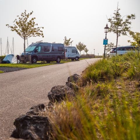 STAANPLAATS - Camperplaats Comfort