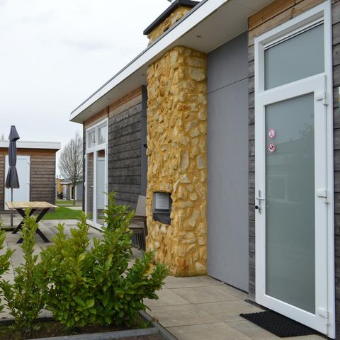 VAKANTIEHUIS 4 personen - Biebosch - Tuinhuis