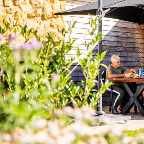 VAKANTIEHUIS 4 personen - Ravenbosch Royaal - Bad, Sfeerhaard & Tuinhuis
