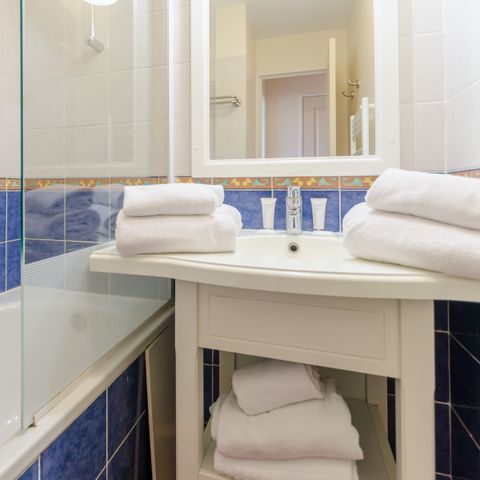 APPARTEMENT 6 personen - - 1 bedroom + 1 sleeping alcove - Balcony - Lake District