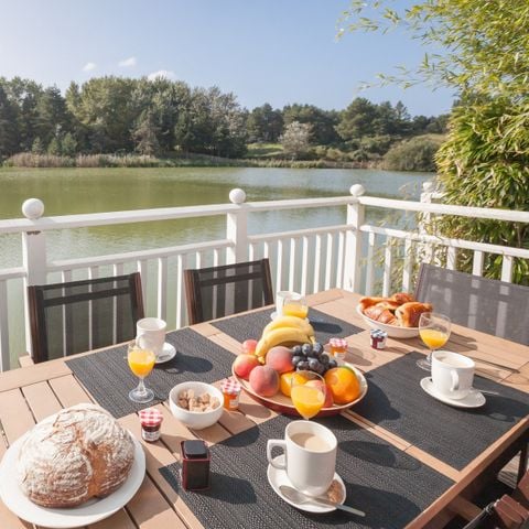 Bungalow 8 personen - - 2 bedrooms + 1 sleeping alcove - Terrace - Lake view