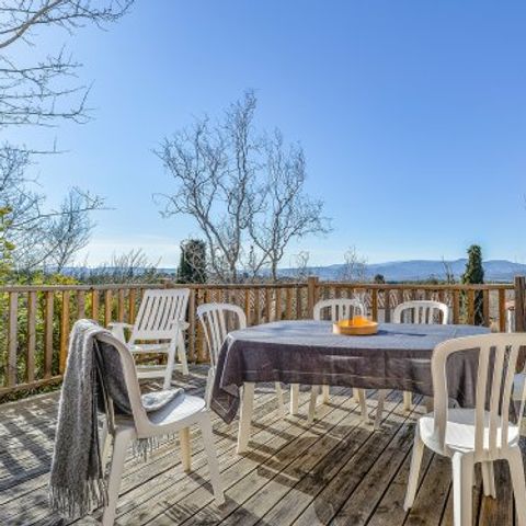 VAKANTIEHUIS 6 personen - Huis 6 personen - 2 slaapkamers - Ruim terras (RUMM6P)