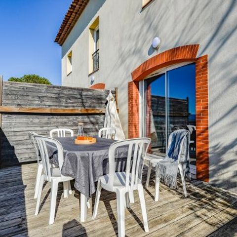 VAKANTIEHUIS 6 personen - Huis 6 personen - 2 slaapkamers - Ruim terras (RUMM6P)
