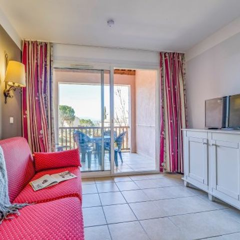 Studio 4 personen -  Appartement 4 personen - 1 slaapkamer - Terras of balkon - ongeveer 35 m² (RUL24)