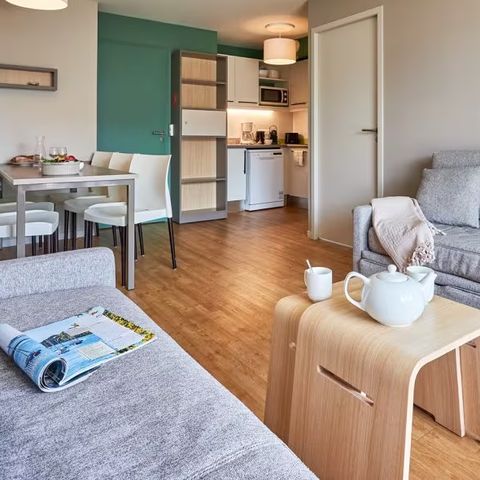 APPARTEMENT 6 personen - - 2 bedrooms - Terrace or balcony - Renovated