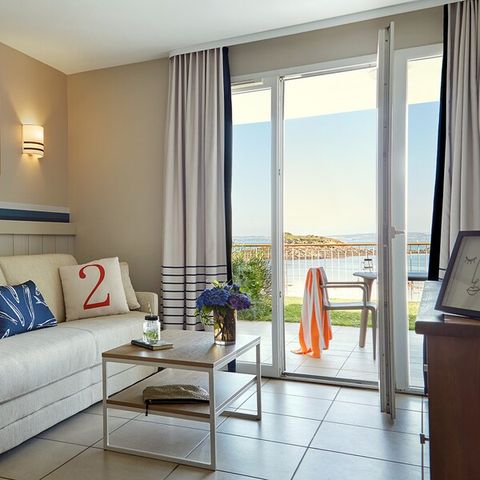 Appartement 4 personen - 1 bedroom - Terrace or balcony - Open sea view - Seafront