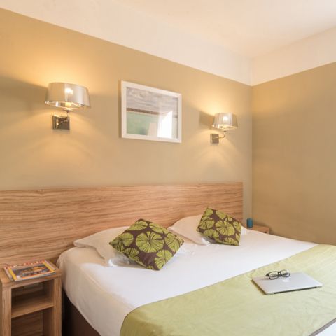 APPARTEMENT 4 personen - - 1 bedroom - Terrace - Air conditioned