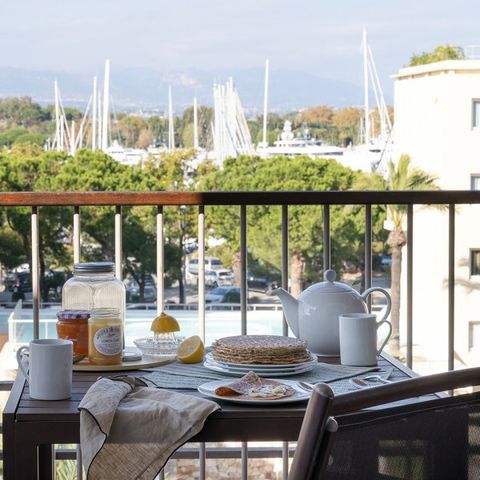 APPARTEMENT 4 personen - - 1 bedroom - Hot tub - Terrace - Air conditioned - Port View