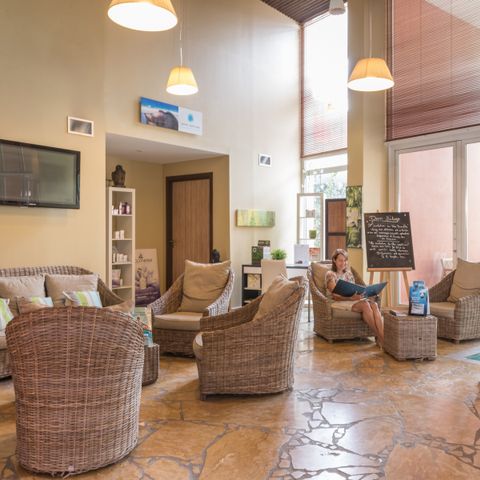 Pierre & Vacances Premium Résidence Port Prestige - Camping Alpes-Maritimes - Afbeelding N°4