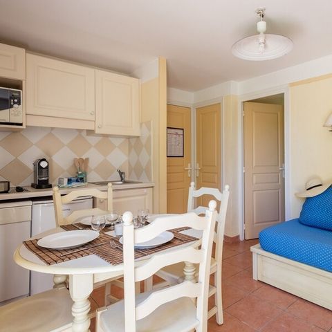 APPARTEMENT 4 personen - - 1 bedroom - Terrace - Garden level