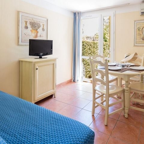 APPARTEMENT 4 personen - - 1 bedroom - Terrace - Garden level