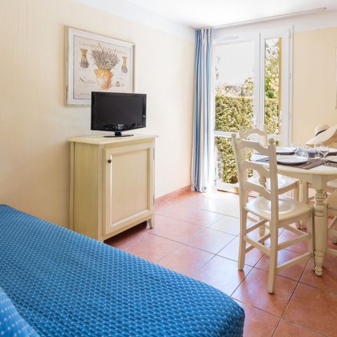 APPARTEMENT 4 personen - - 1 bedroom - Terrace - Garden level