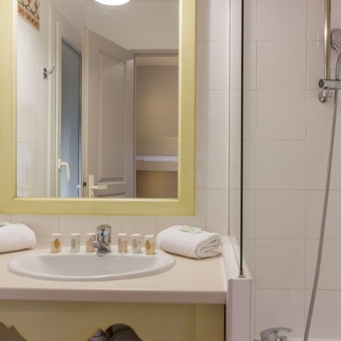 APPARTEMENT 6 personen - - 2 bedrooms - Terrace or balcony