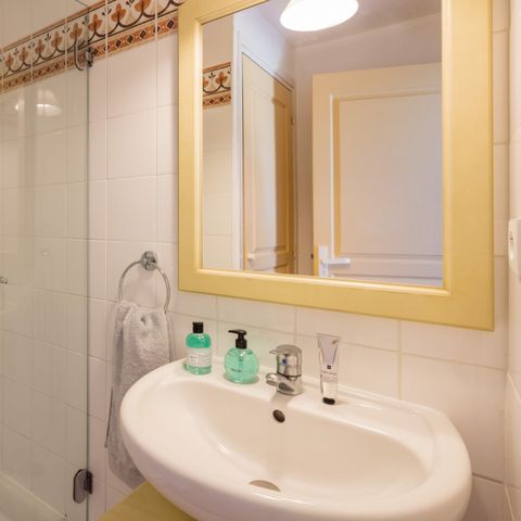 APPARTEMENT 6 personen - - 2 bedrooms - Terrace - Garden level