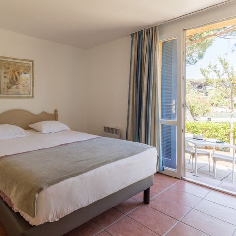 APPARTEMENT 6 personen - - 2 bedrooms - Terrace - Garden level
