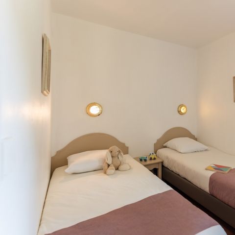 APPARTEMENT 6 personen - - 2 bedrooms - Terrace - Garden level