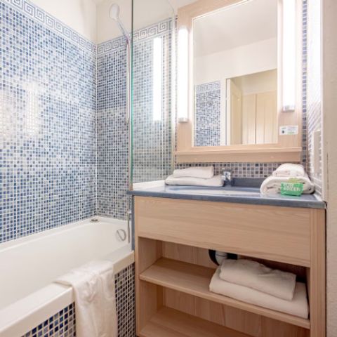 APPARTEMENT 4 personen - - 1 bedroom - Air-conditioned - Terrace or balcony