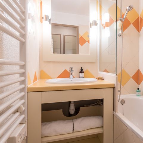 APPARTEMENT 5 personen - - 1 bedroom - Sea view -  Terrace or balcony
